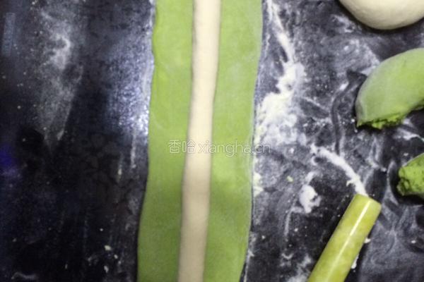 韭菜鸡蛋虾仁 “白菜”饺的做法图解5