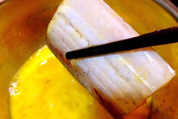 红烧带鱼烧豆腐的做法图解2
