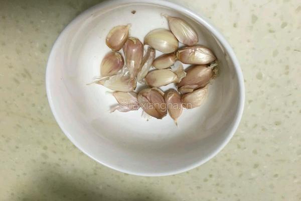 蒜茸茼蒿的做法图解3