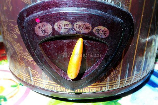 腊鸭莲藕汤的做法图解5