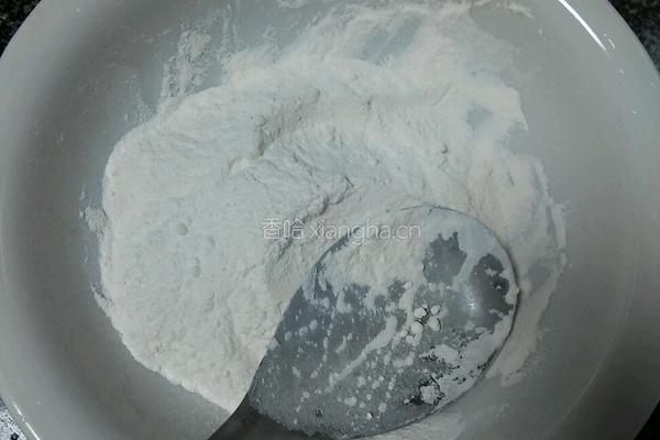 葱花蛋饼的做法图解1