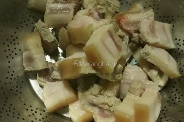 鳗鱼干烧五花肉的做法图解3
