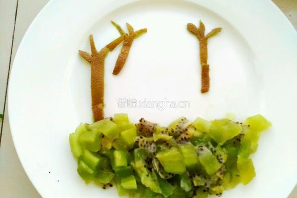 趣味童话水果拼盘。的做法图解6