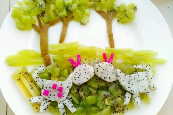 趣味童话水果拼盘。的做法图解16