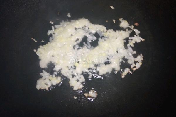 茄子鸡蛋木耳饺子陷的做法图解5