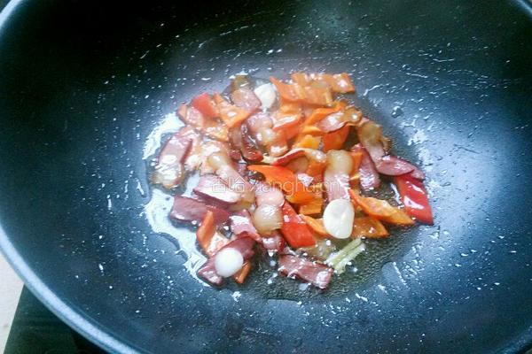 荷兰豆炒腊肉的做法图解5