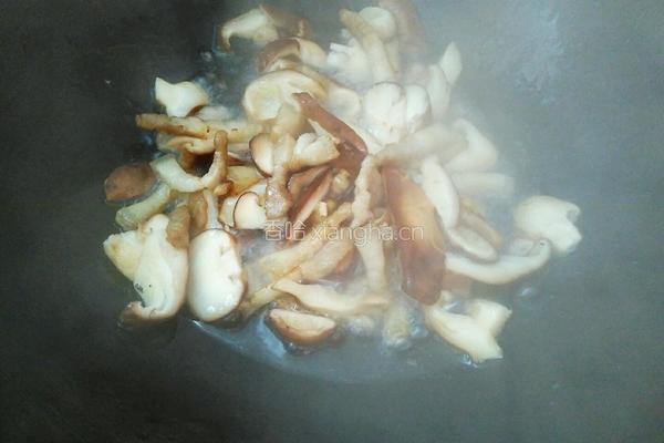 荠菜肉丝炒年糕的做法图解10