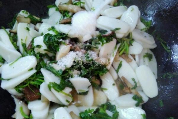 荠菜肉丝炒年糕的做法图解16