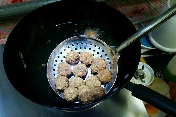 爱心豆腐丸子的做法图解9