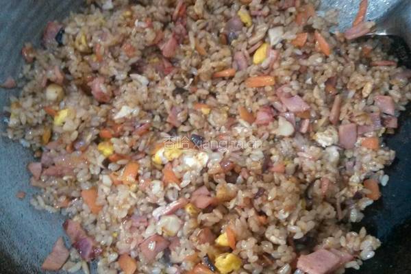 香菇火腿蛋炒饭的做法图解6