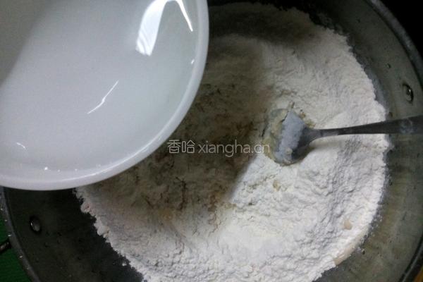 美味猪肉包子的做法图解3