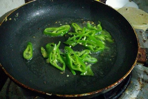 牛肉炒乌冬面的做法图解7