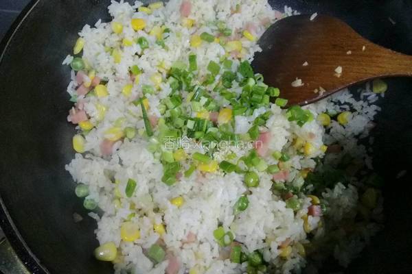 五彩炒饭的做法图解9