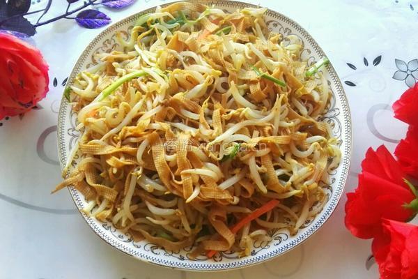 绿豆芽爆炒干豆腐的做法图解5