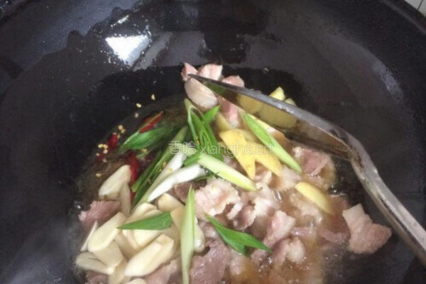 〖 蒜薹炒肉 〗的做法图解3