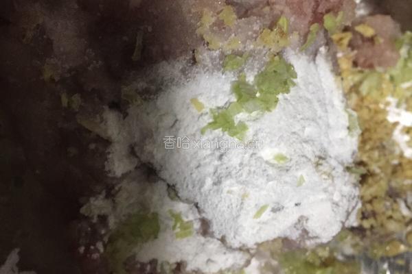 鲜蔬鱼球的做法图解2