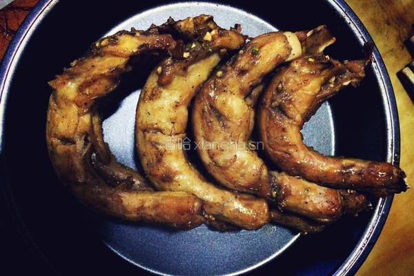 蒜香烤鸡脖的做法图解5