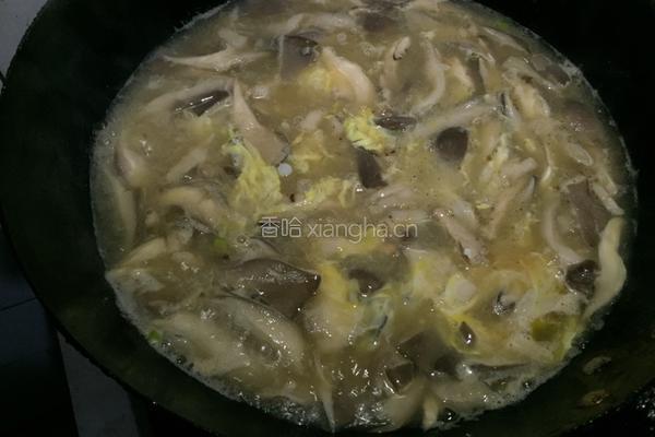 蘑菇鸡蛋汤的做法图解7