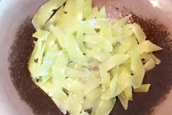 素炒双色的做法图解3
