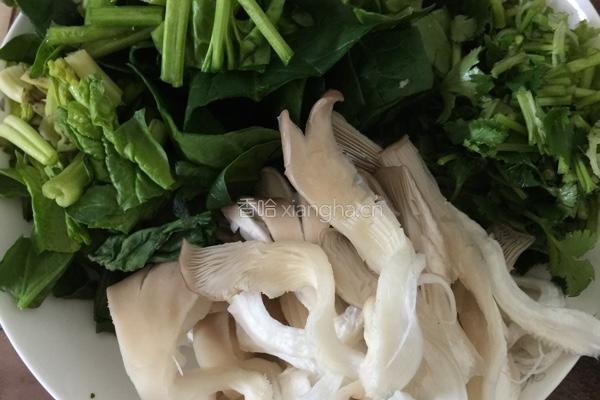 豆芽炒肉片的做法图解4