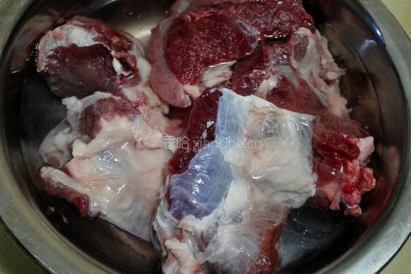 酱牛肉的做法图解1