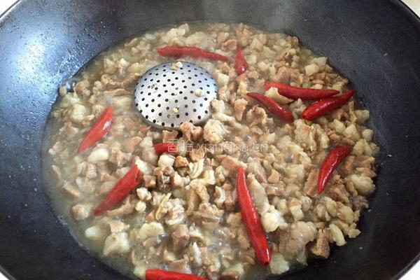 陕北炖羊肉丁的做法图解7