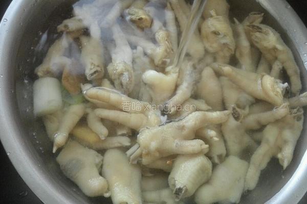 泡椒鸡爪的做法图解3