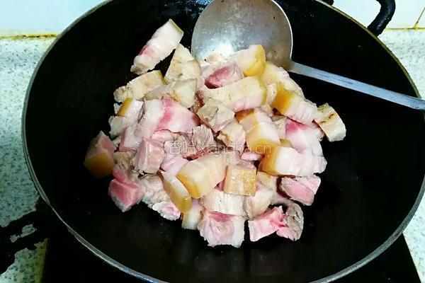 干豇豆红烧肉的做法图解2