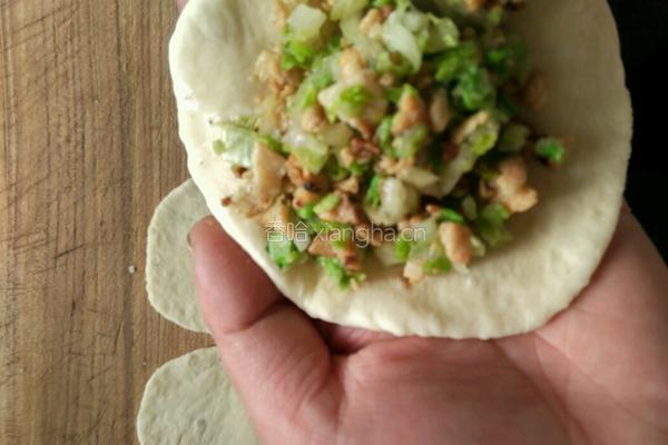 碎菜脆哨馅饼的做法图解8
