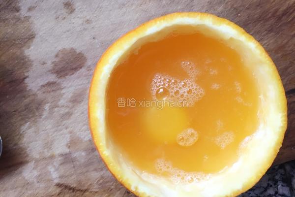 橙香蛋羹的做法图解2