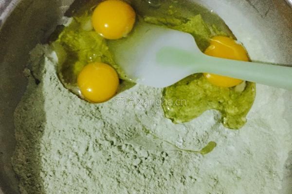抹茶千层蛋糕的做法图解1