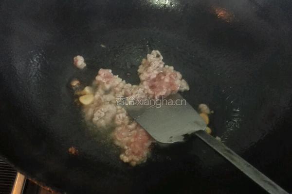香菇炒杂蔬的做法图解2
