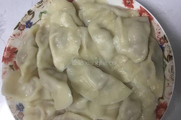 鲍鱼虾仁水饺的做法图解6