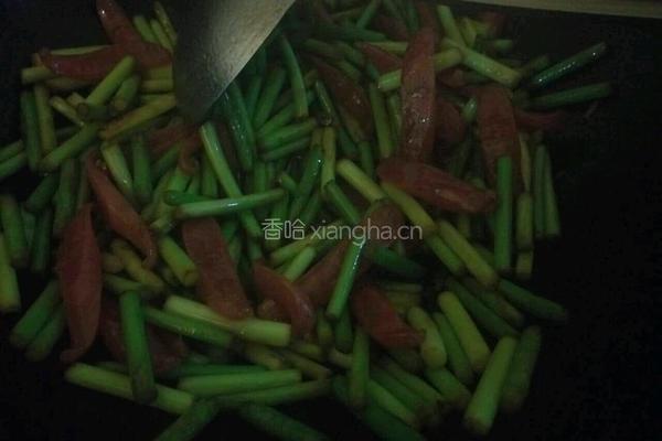蒜苔腊肠的做法图解4