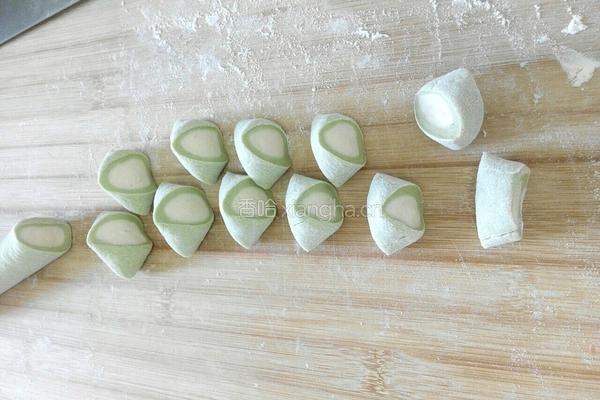 白菜饺子的做法图解14
