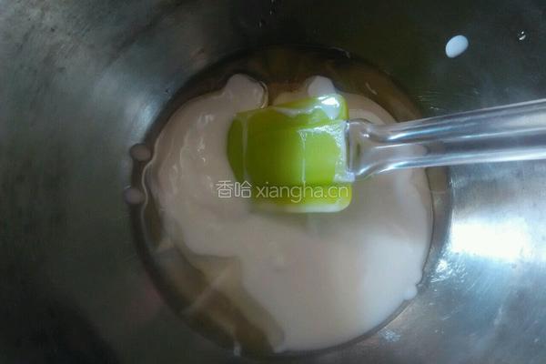 酸奶蛋糕的做法图解1