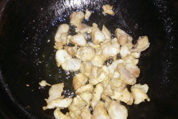 菠萝咕噜肉的做法图解3