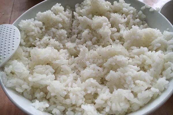 炒饭的做法图解1