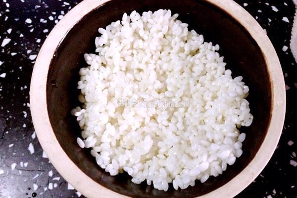 糯米珍珠丸子的做法图解6