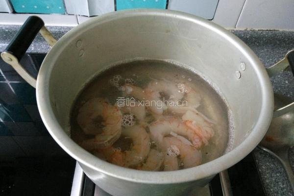 黑木耳炒虾仁的做法图解4