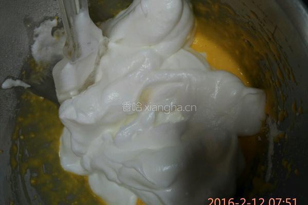 戚风蛋糕之新年蛋糕的做法图解5