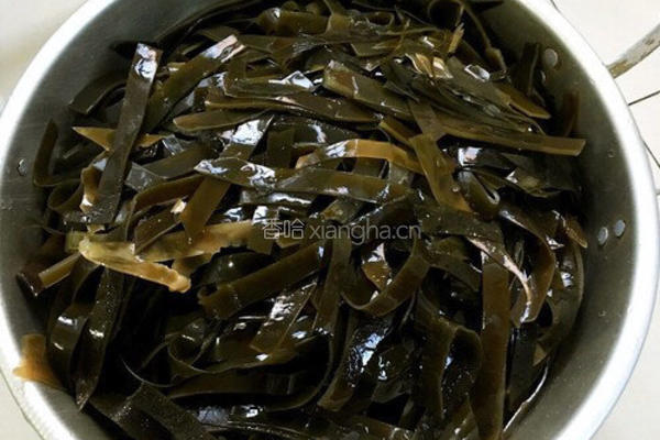 秘制凉拌海带的做法图解1