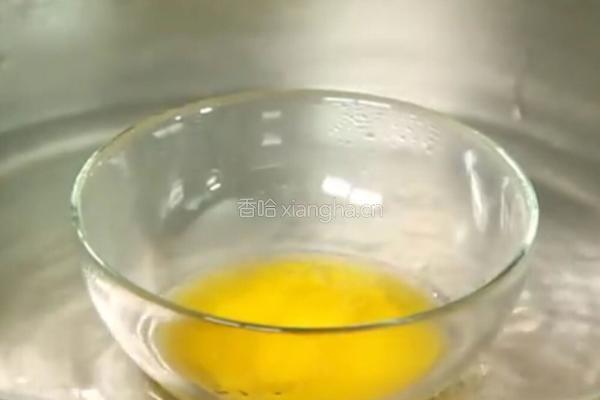 草莓芝士慕斯的做法图解2