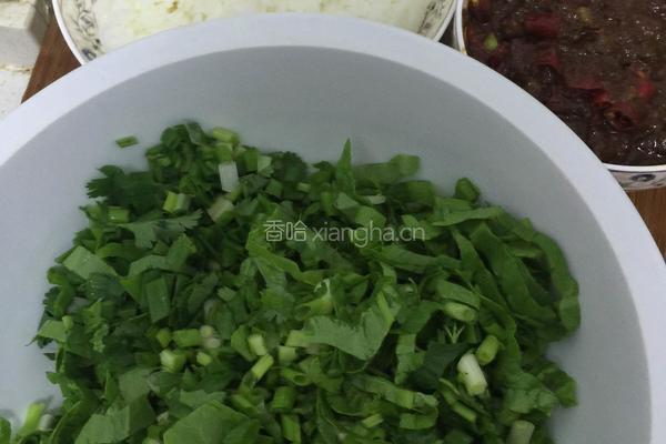 青菜拌米饭的做法图解2