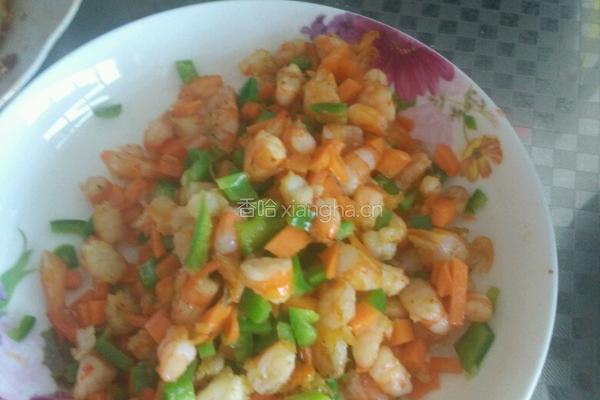 虾子和萝卜辣椒腌菜炒饭的做法图解5