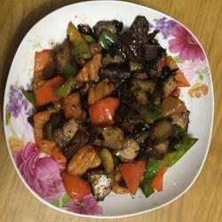 酱肉炒辣子的做法[图]