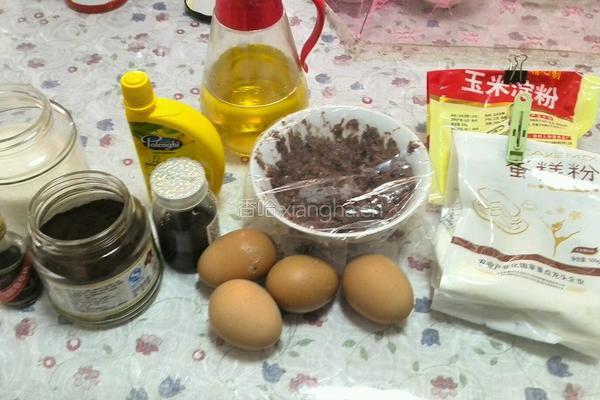 咖啡酒蛋糕卷的做法图解1