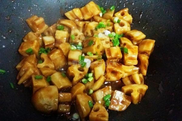 糖醋茄汁藕丁的做法图解9