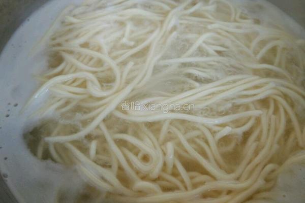 茄子打卤面的做法图解7