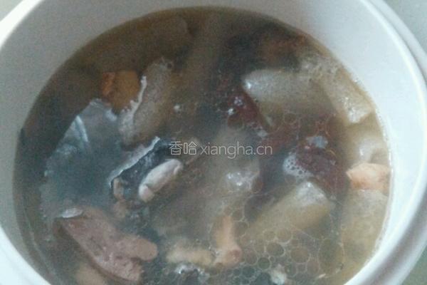 竹荪炖乌鸡的做法图解7